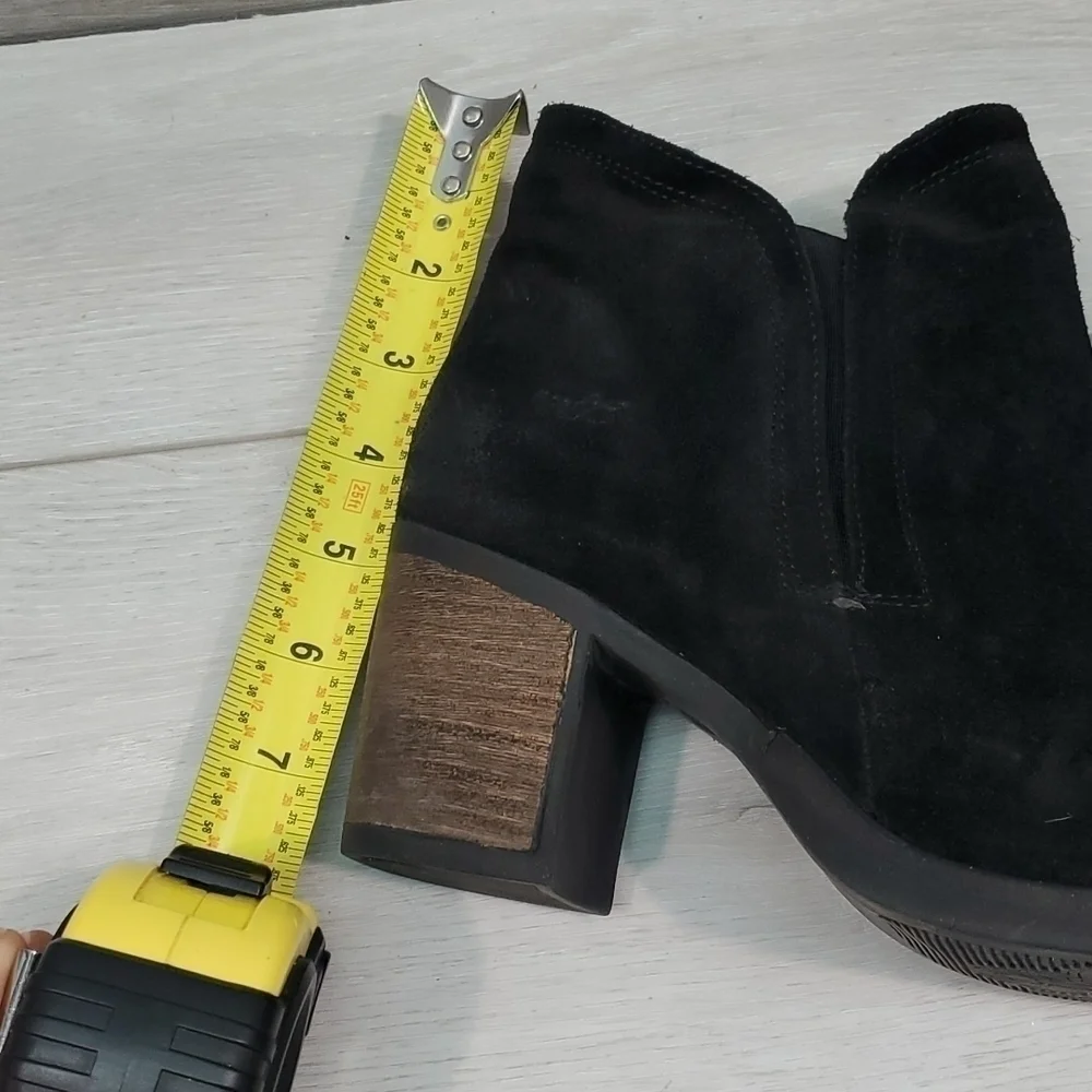 Bos. & Co. Women Belfield Ankle Leather Heels Boots shoes sz 41/10-10.5